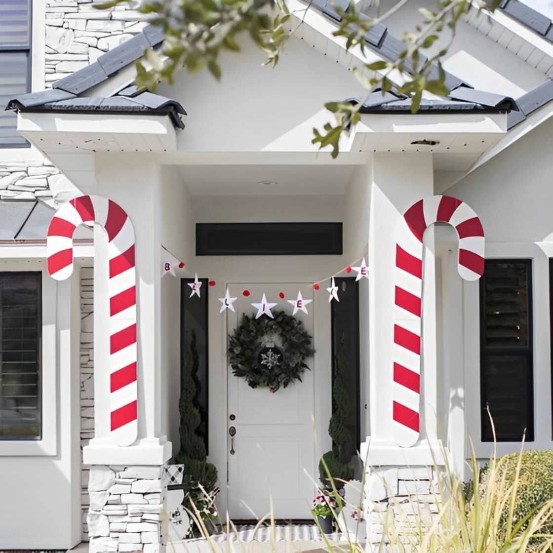 A simple candy cane stripes decoration