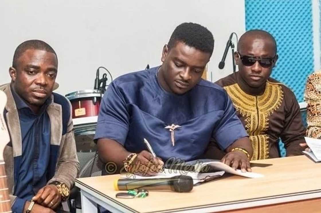 5 most popular ghanaian musicians signed by Zyfolon Media