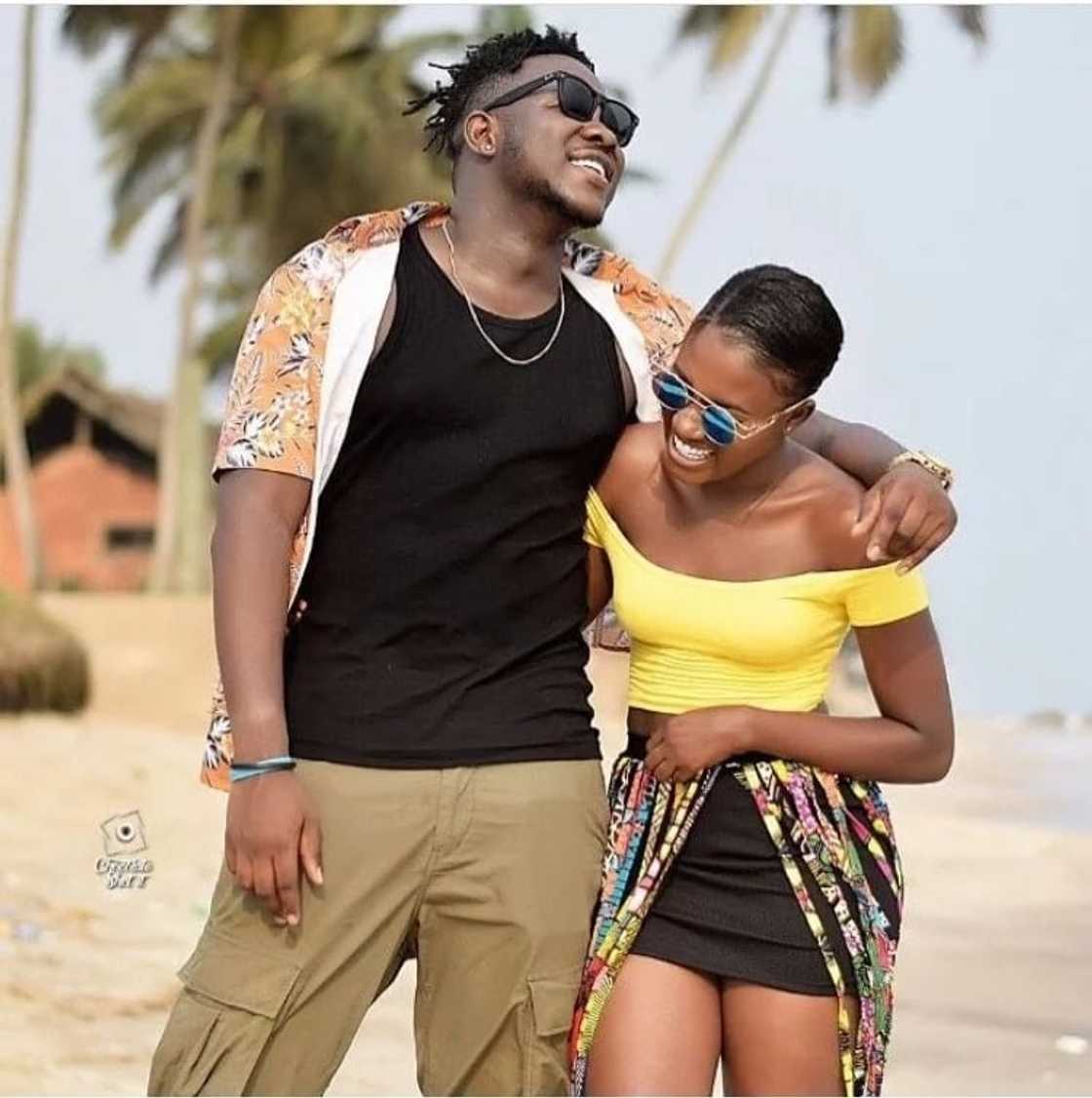 YOLO actress Fella Makafui taken over Deborah Vanessa’s ‘place’ in Medikal’s life?