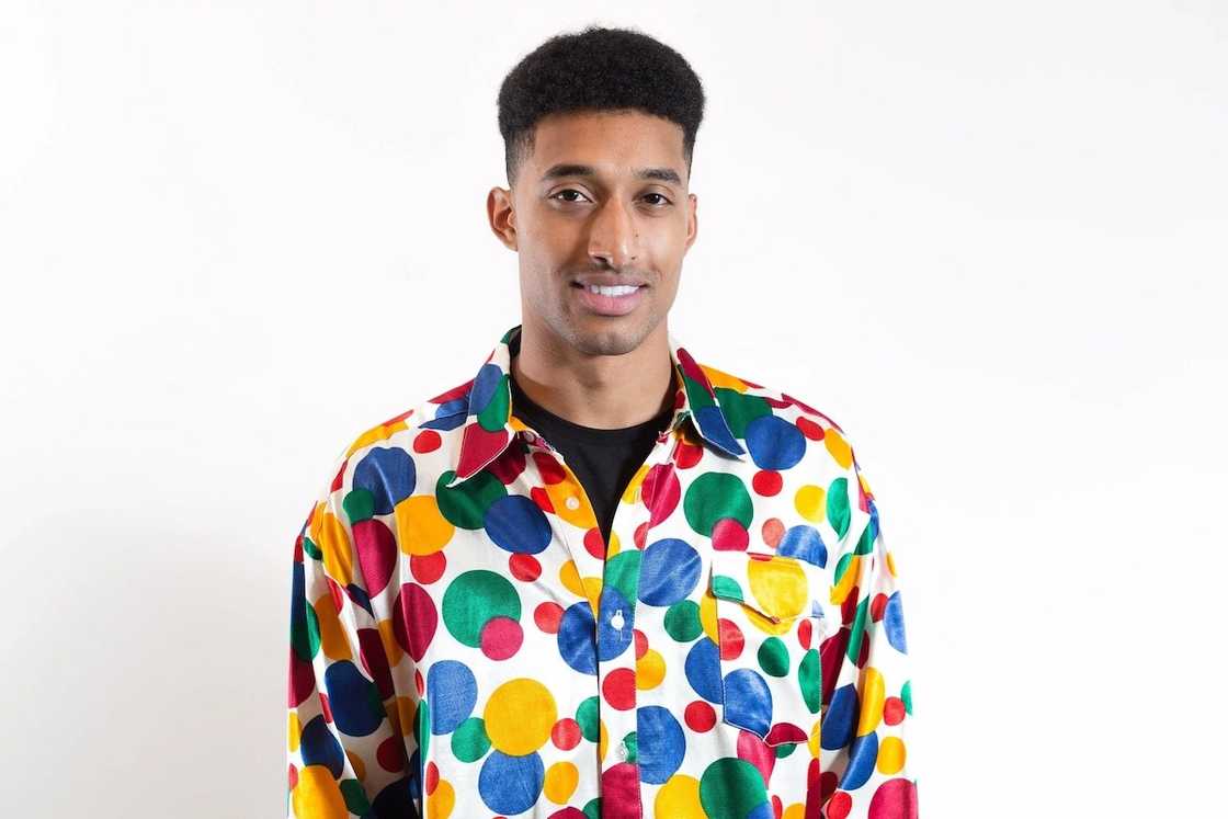 Men's native attire: You'll never go wrong in these native wear styles Men's native attire: You'll never go wrong in these native wear styles