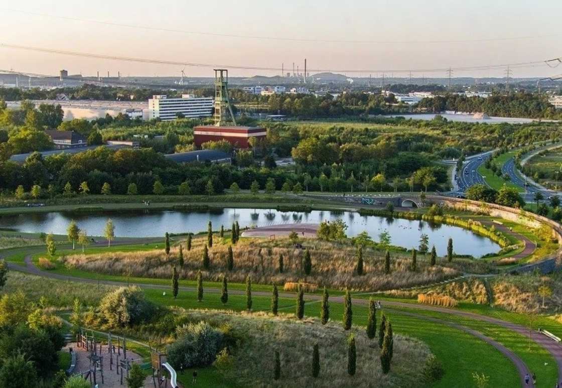 german cities
cities and towns in germany
list of states in germany german cities
cities and towns in germany
list of states in germany