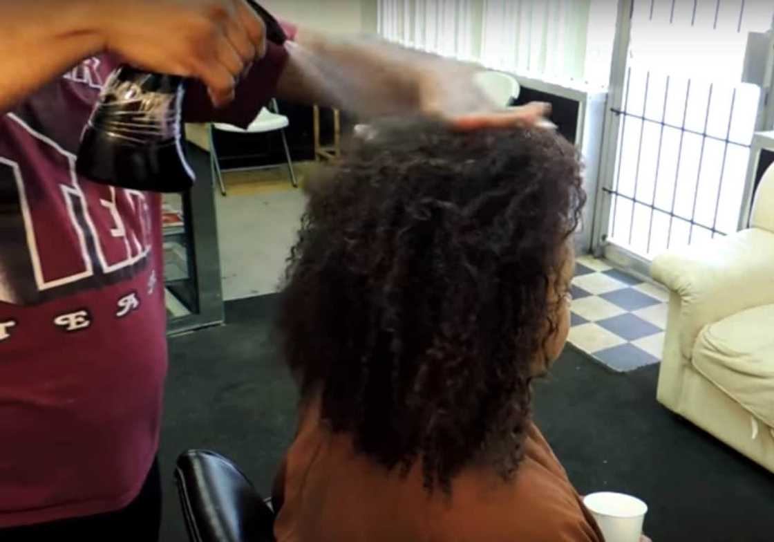 Straw curls on natural hair tutorial Straw curls on natural hair tutorial