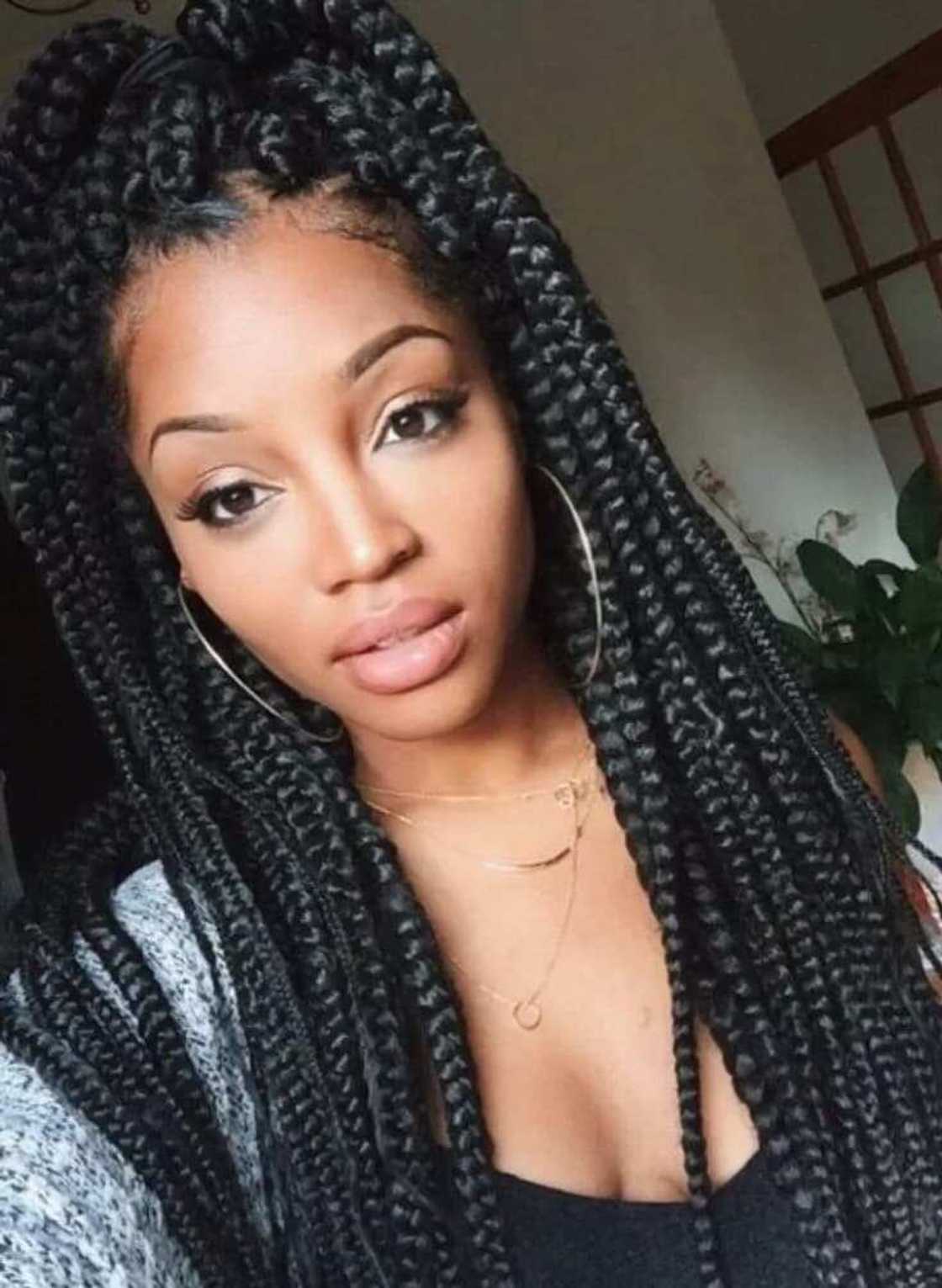 Box braids Box braids