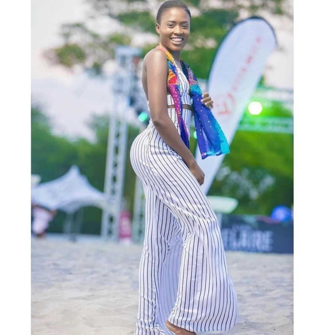 9 wild and rare photos of Fela Makafui that Ghanaians are dying for online 9 wild and rare photos of Fela Makafui that Ghanaians are dying for online