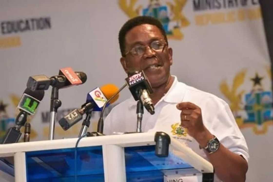 Universities directed to remove lecturers above 65yrs from payroll Universities directed to remove lecturers above 65yrs from payroll