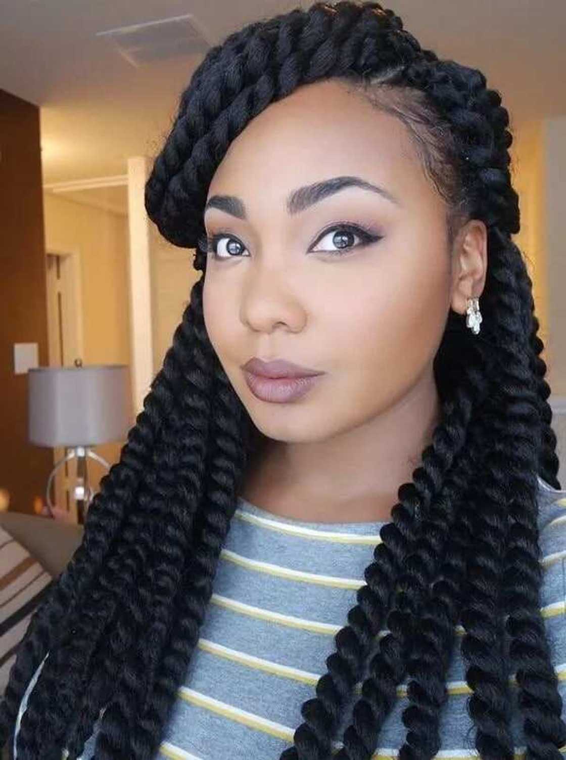 Types of braids in Ghana and how to do them Types of braids in Ghana and how to do them