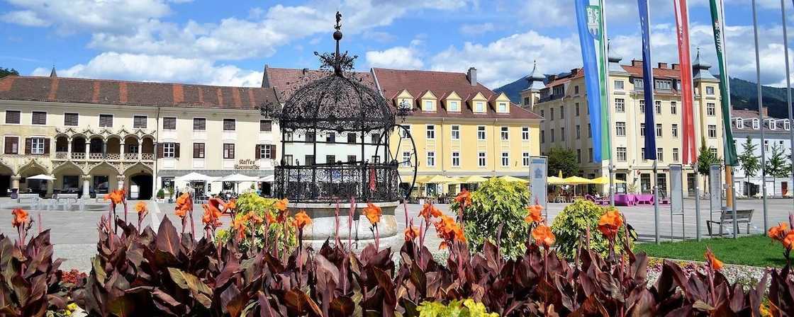 List of cities in Austria
States in Austria
List of popular cities in Austria
List of names of cities in Austria List of cities in Austria
States in Austria
List of popular cities in Austria
List of names of cities in Austria