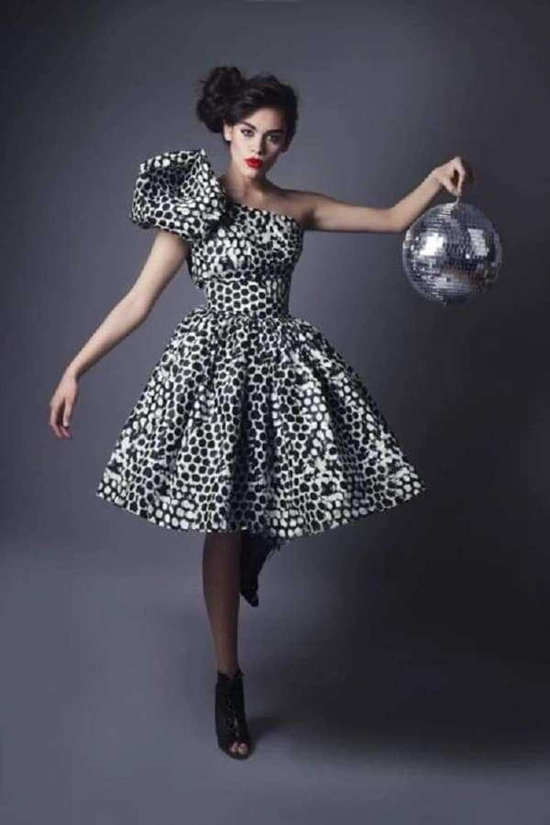 Beautiful African dresses for wedding guests Beautiful African dresses for wedding guests