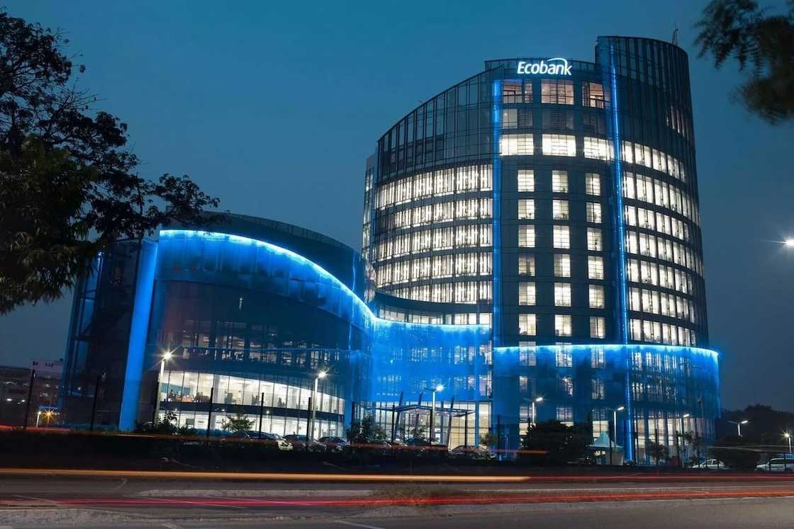 What is the tallest building in Ghana? What is the tallest building in Ghana?