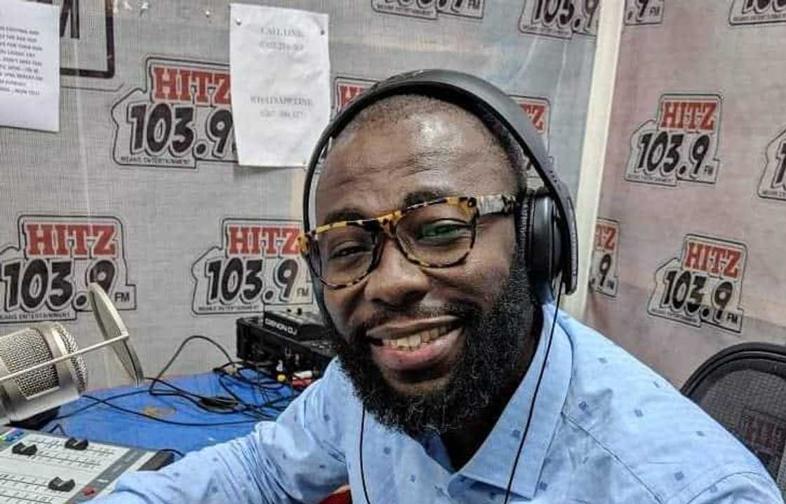 Meet the ever-beautiful and radiant wife of on-air personality Andy Dosty (photos) Meet the ever-beautiful and radiant wife of on-air personality Andy Dosty (photos)