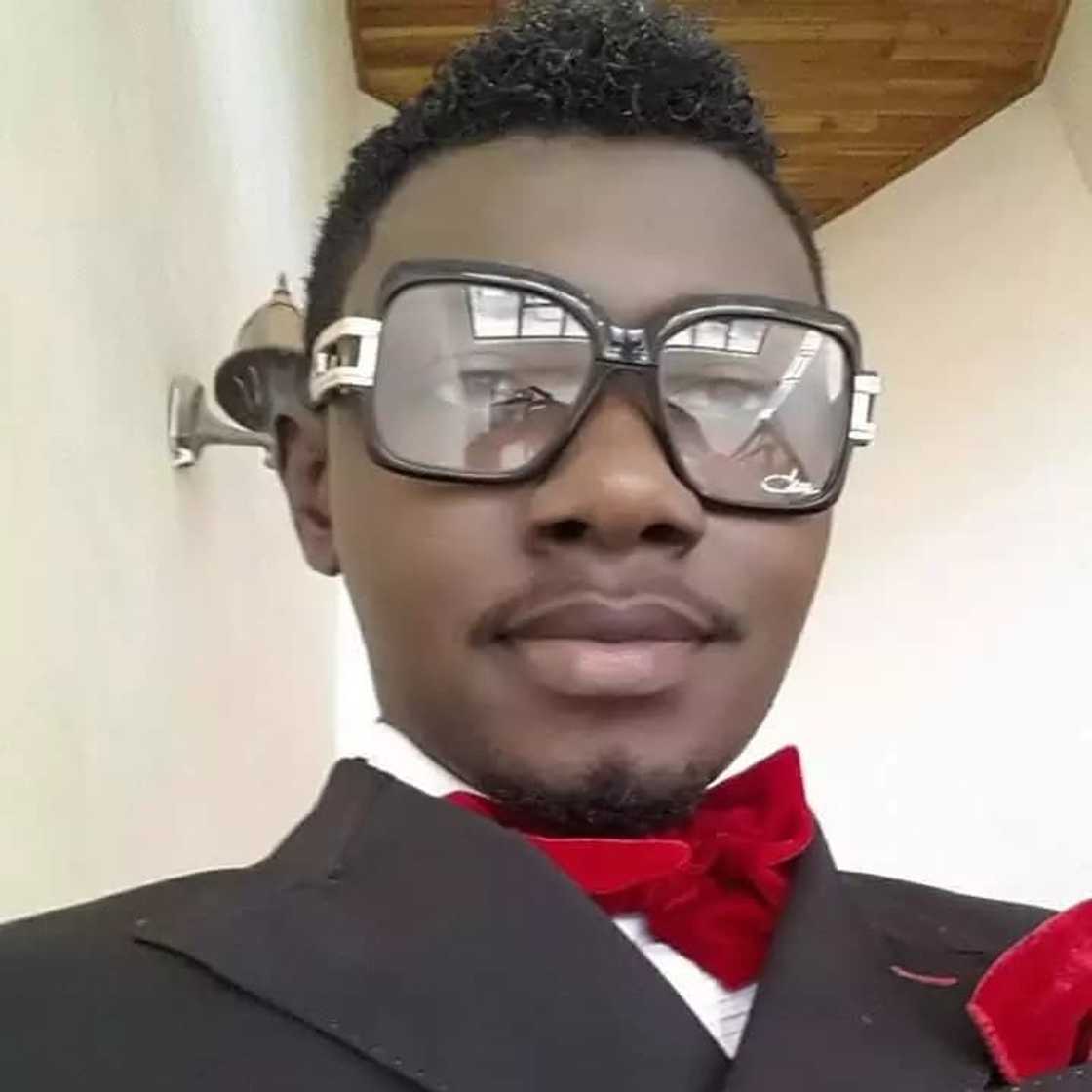 A man wearing spectacles A man wearing spectacles