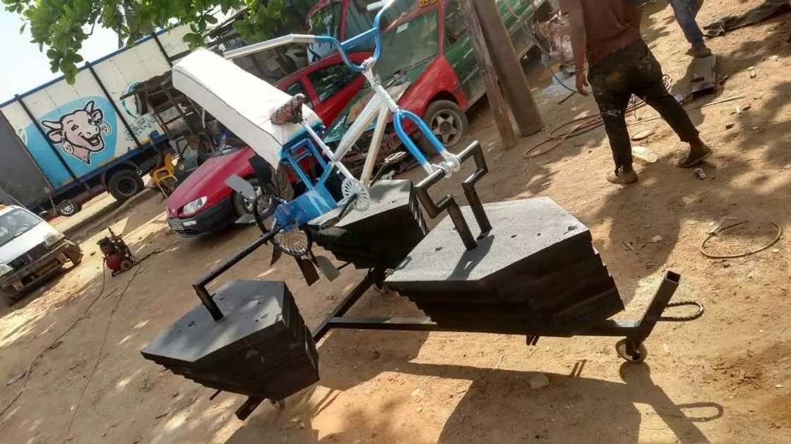 Ghanaian student builds bicycle meant for water Ghanaian student builds bicycle meant for water