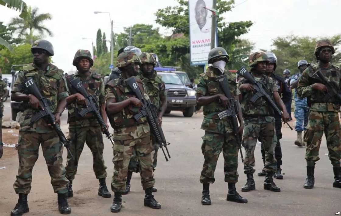 Naval officer stabs Airforce soldier for having an affair with his wife