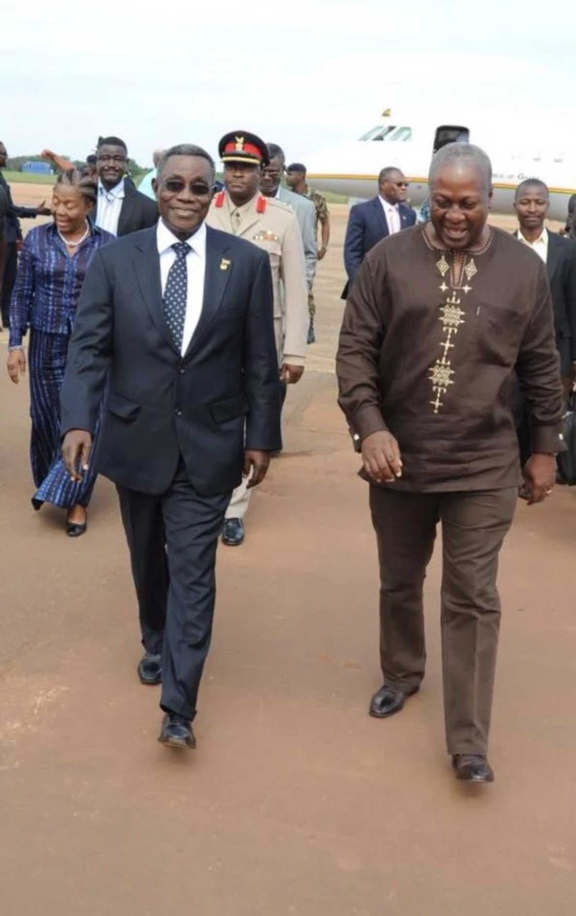 What happens if the president-elect and vice president-elect die before inauguration day What happens if the president-elect and vice president-elect die before inauguration day