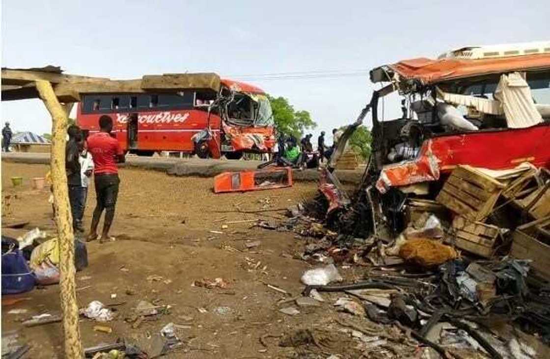 20 feared dead in ghastly Sunday accident on Buipe-Tamale road 20 feared dead in ghastly Sunday accident on Buipe-Tamale road