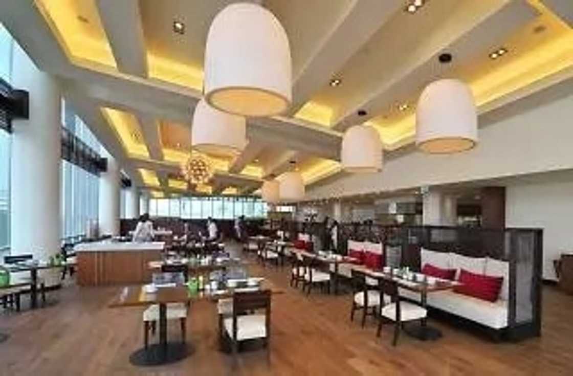 Accra's top 10 live band venues Accra's top 10 live band venues