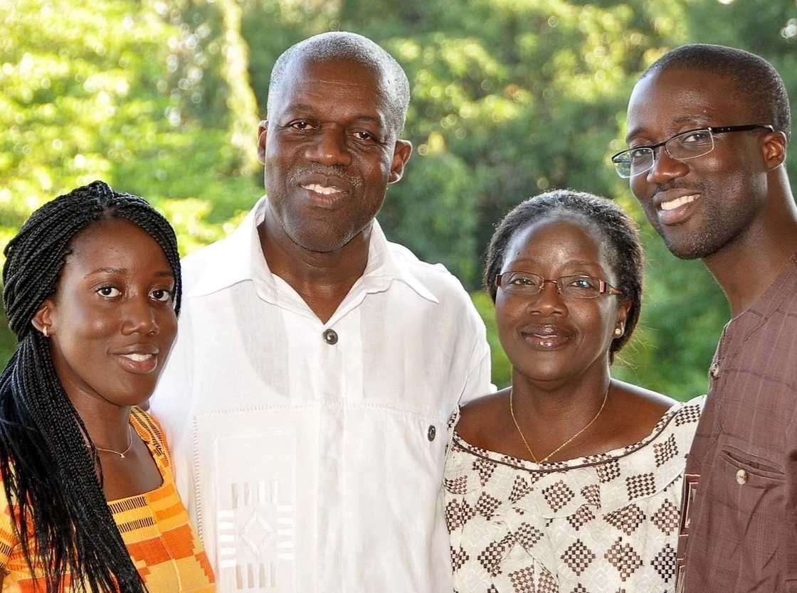 Photo of Amissah-Arthur with his grandson breaks hearts of Ghanaians