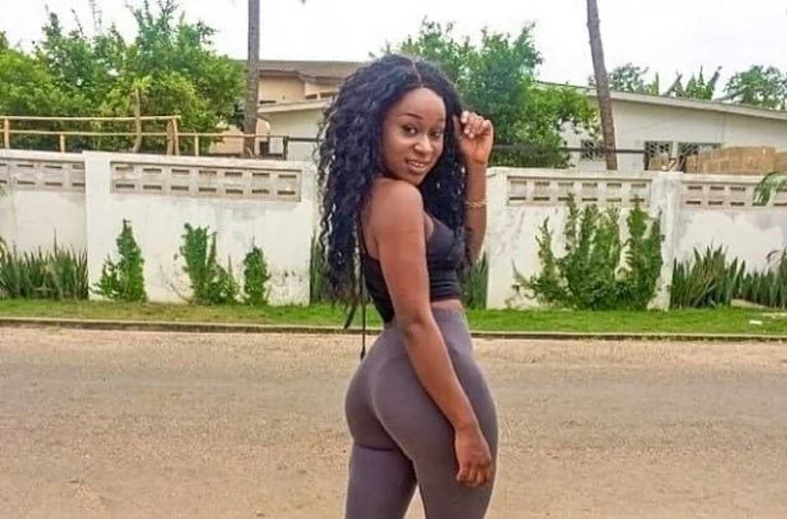 Efia Odo throws fresh shade at Fella Makafui, Sista Afia in latest post?