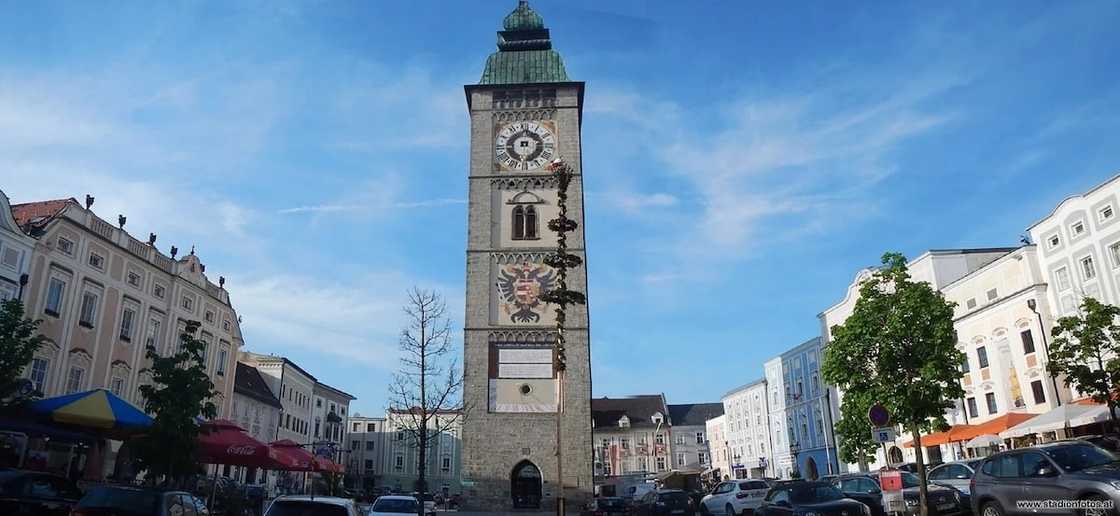 List of cities in Austria
List of biggest cities in Austria
States in Austria List of cities in Austria
List of biggest cities in Austria
States in Austria