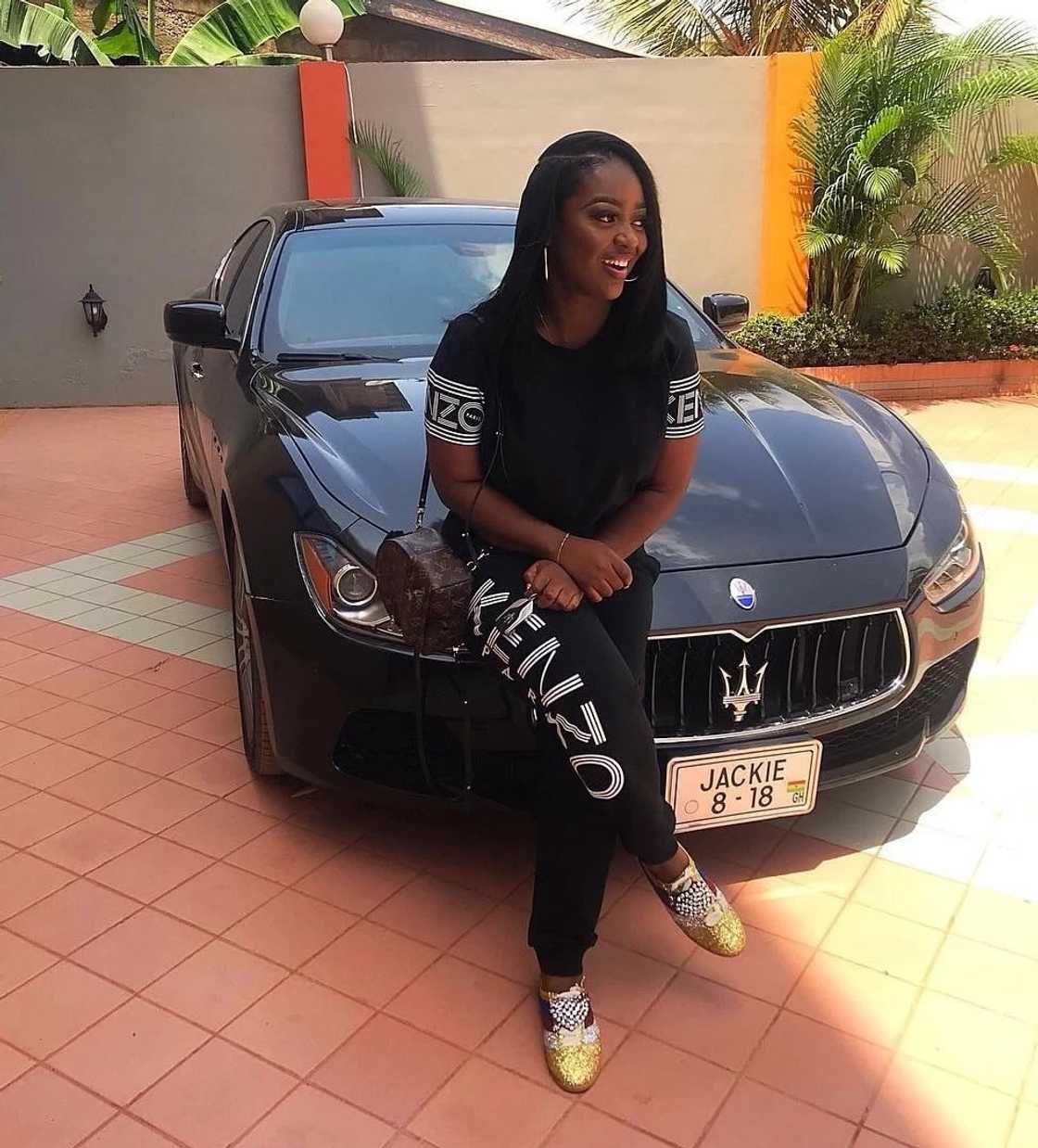 Photos of the luxurious cars, houses of Jackie Appiah Photos of the luxurious cars, houses of Jackie Appiah
