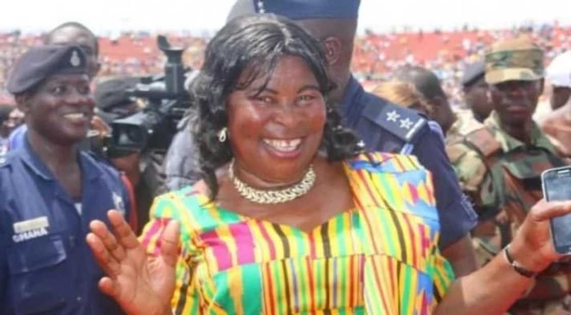 Akua Donkor says she needs a husband but warns she won't wash or cook for him. Akua Donkor says she needs a husband but warns she won't wash or cook for him.