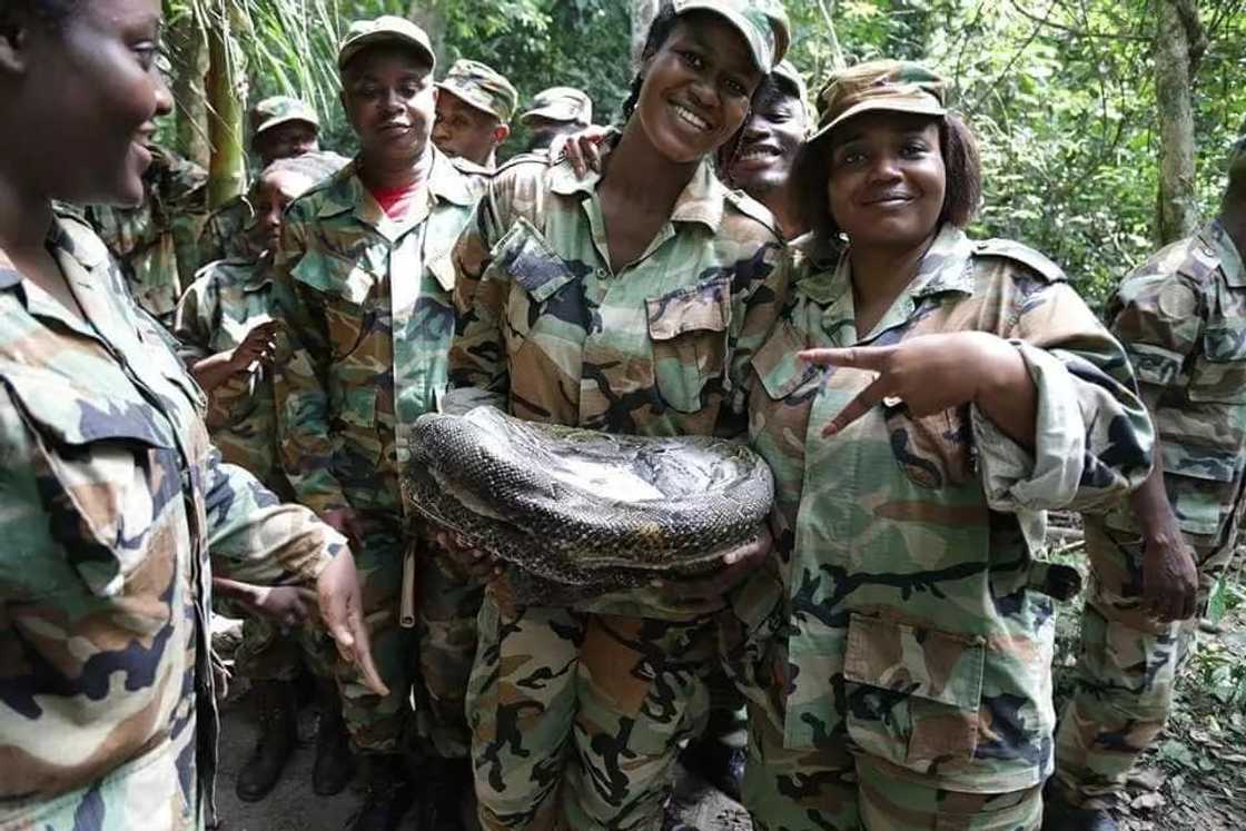 Female soldiers release wild photos as they complete training at Achiase