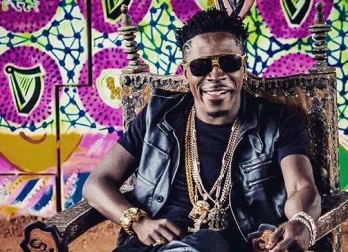 Shatta Wale crowned "African Artist of the Year" at awards ceremony in UK Shatta Wale crowned "African Artist of the Year" at awards ceremony in UK
