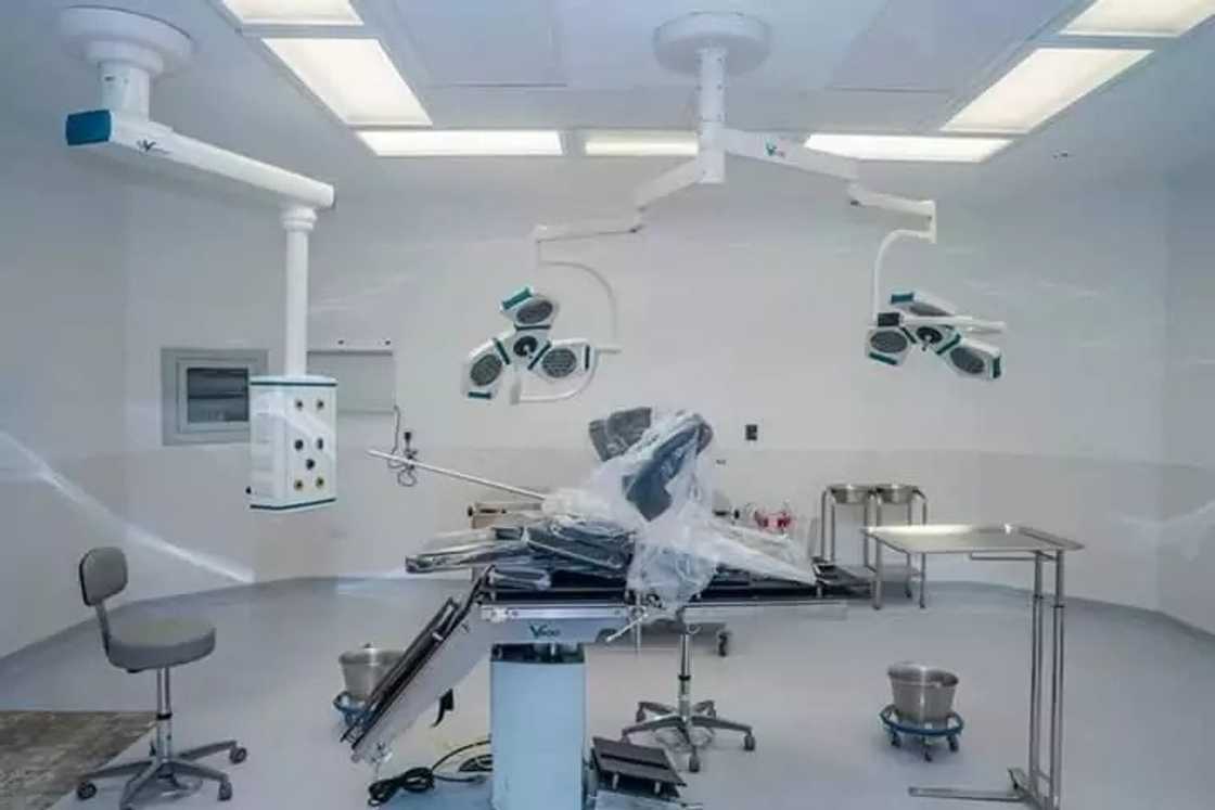 Mahama commissions Ridge Hospital Mahama commissions Ridge Hospital