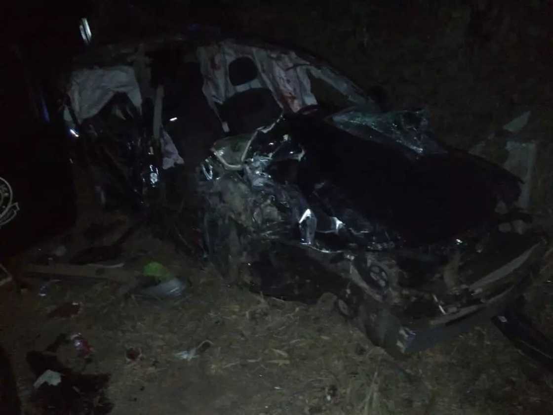 Ebony tried escaping a heap of sand on a terrible road - Eyewitness Ebony tried escaping a heap of sand on a terrible road - Eyewitness