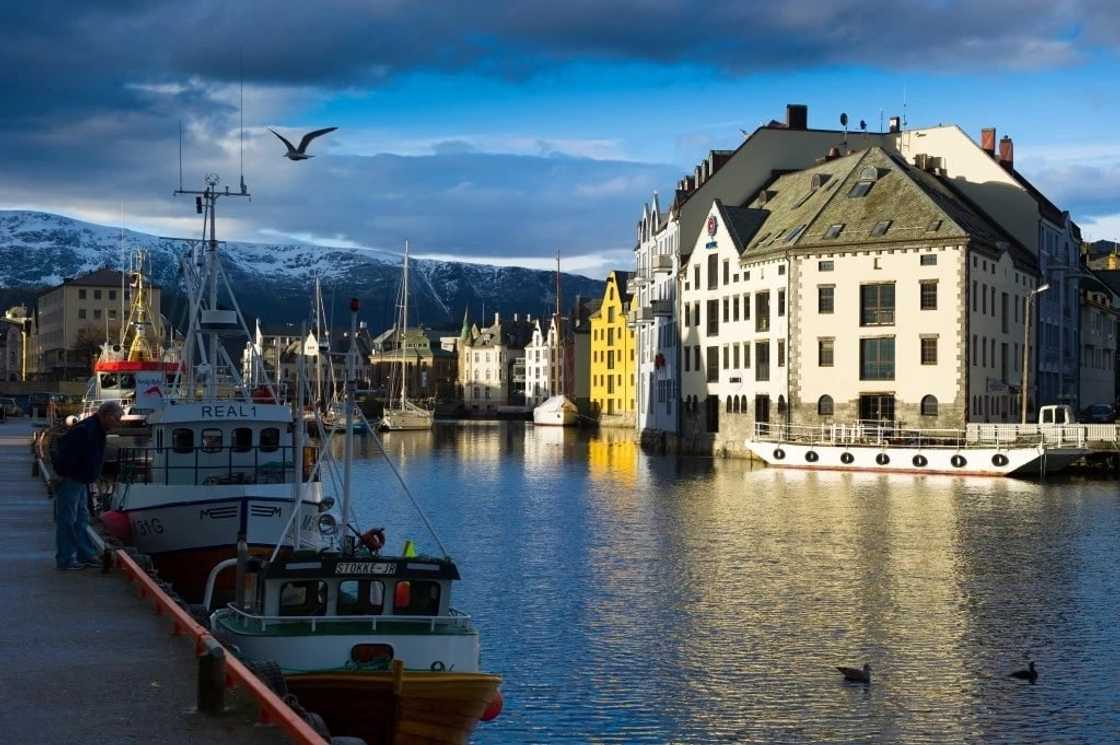 norwegian city names
major cities in norway
largest cities in norway norwegian city names
major cities in norway
largest cities in norway