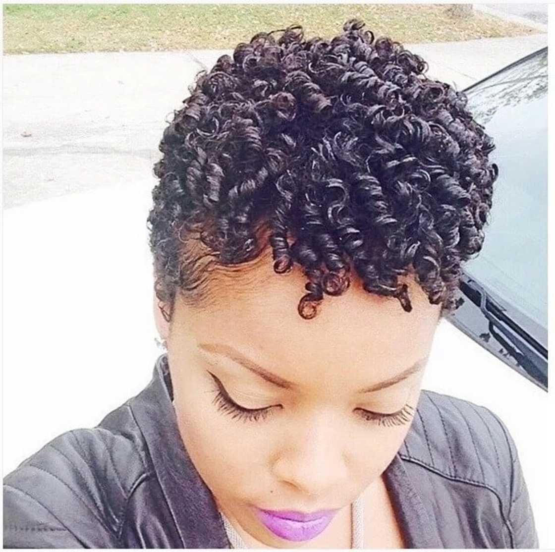 How to style short natural hair - With photos and video How to style short natural hair - With photos and video