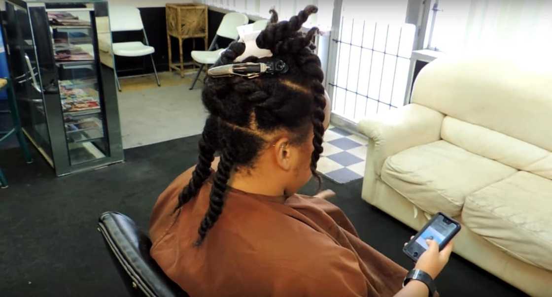 Straw curls on natural hair tutorial Straw curls on natural hair tutorial