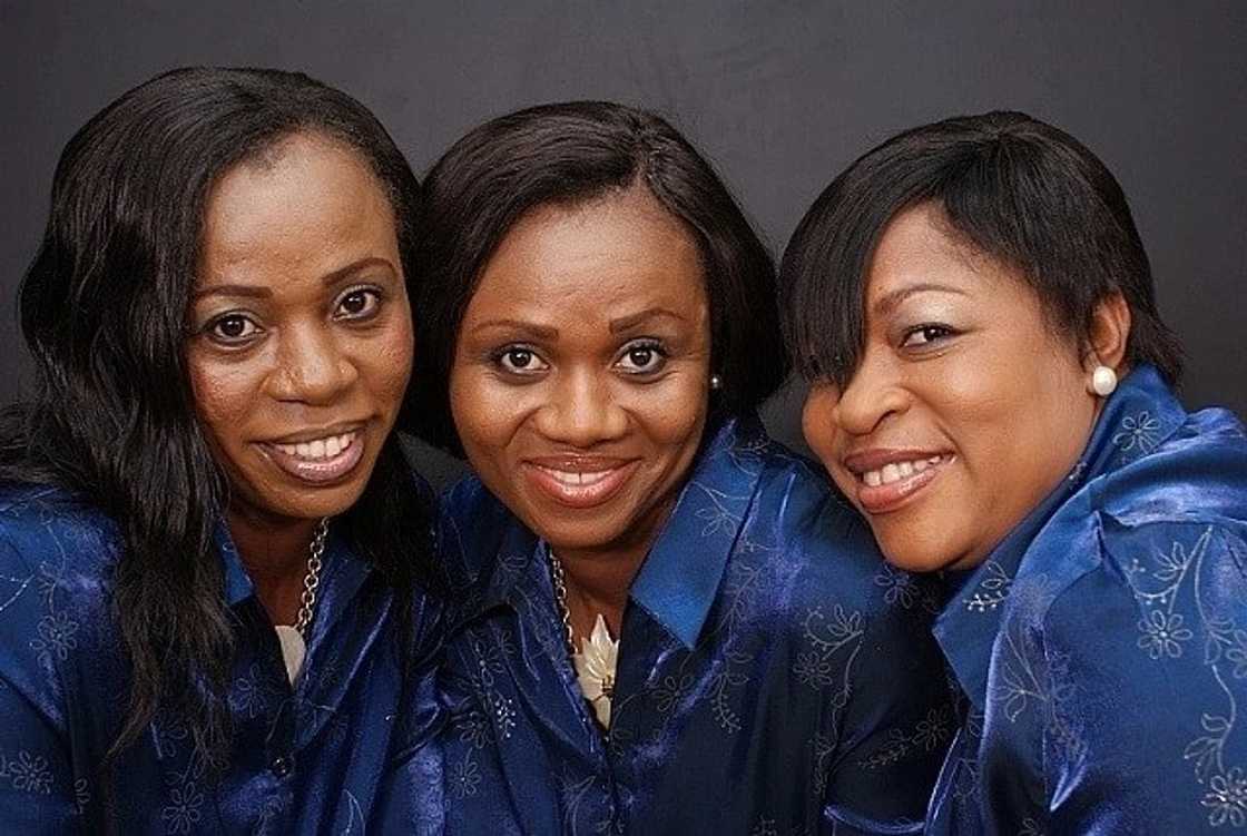 Daughters of Glorious Jesus Daughters of Glorious Jesus