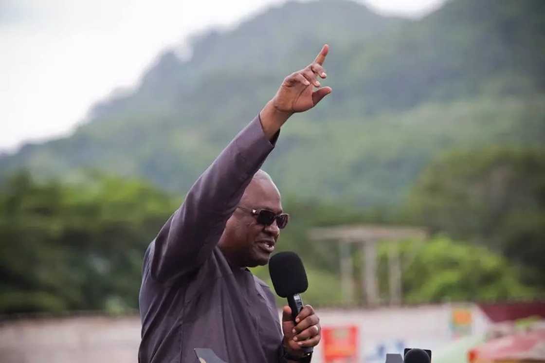 Mahama warns Nana Addo to stop behaving like he is president of Ghana