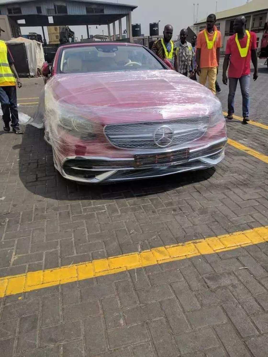 Kwame Despite's Mercedez Mayback S650