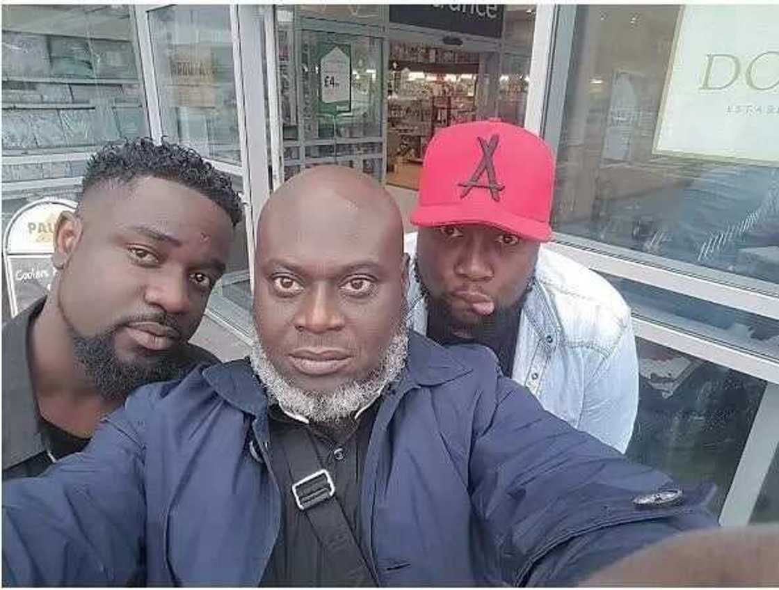 Sarkodie reveals new hairstyle