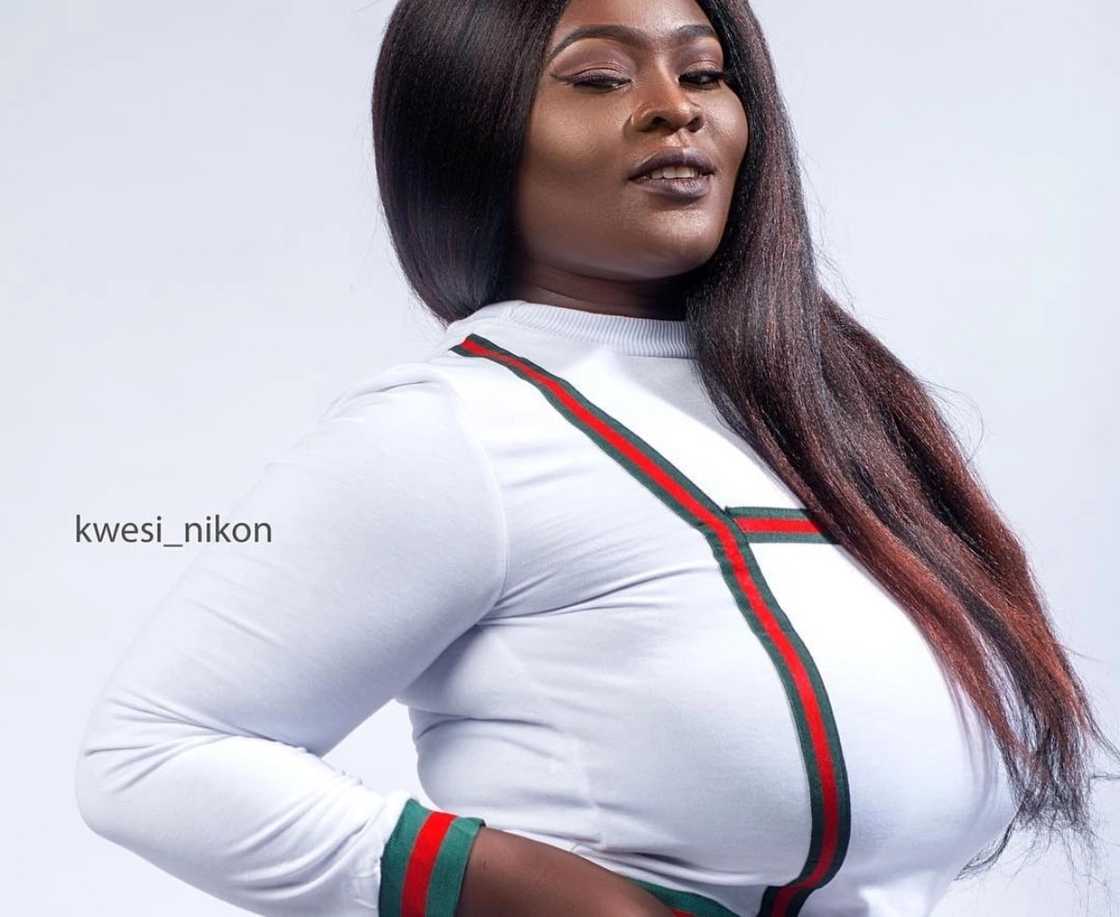 7 hot and wild photos of the slay queen accused of sleeping with Kofi Adjorlolo and his son 7 hot and wild photos of the slay queen accused of sleeping with Kofi Adjorlolo and his son