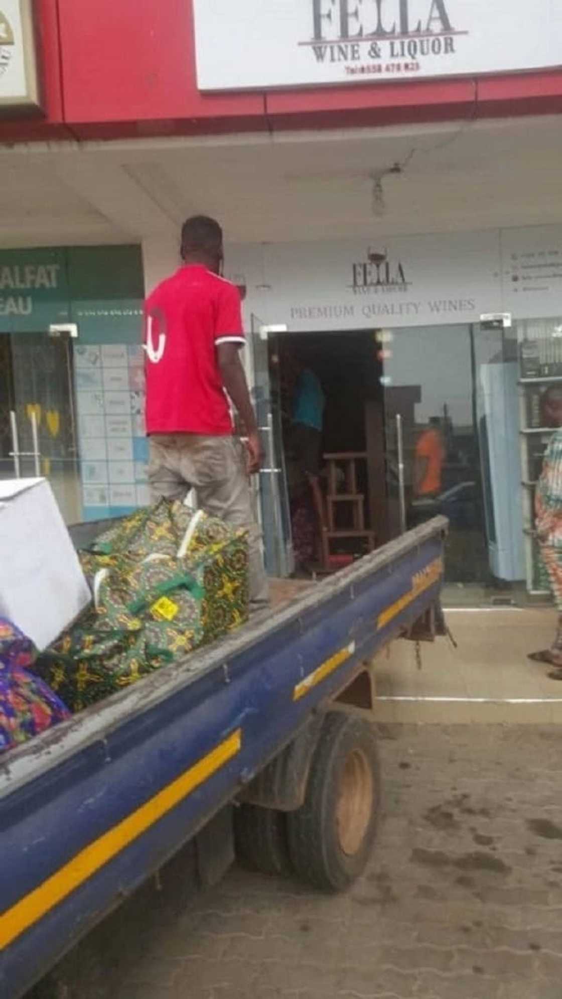 Fella Makafui’s wine shop shut down by angry boyfriend