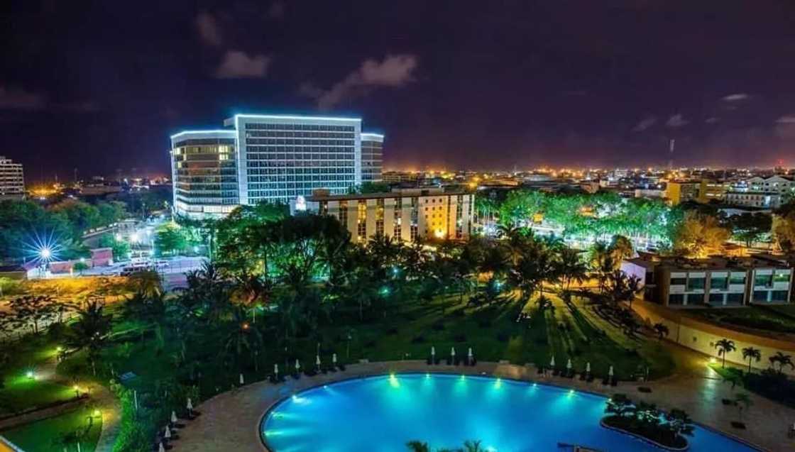 best hotels in ghana, 5 star hotels in accra, list of 5 star hotels in ghana