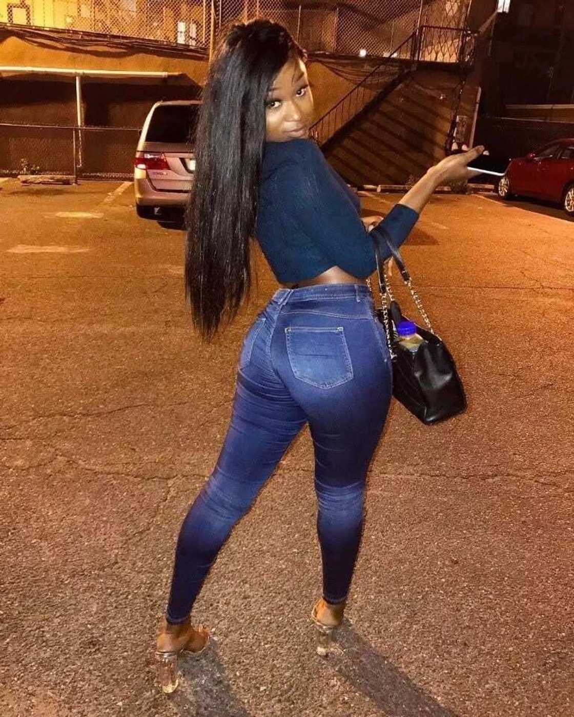 Meet Efia Odo, the lady who was 'caught in bed' with Shatta Wale Meet Efia Odo, the lady who was 'caught in bed' with Shatta Wale