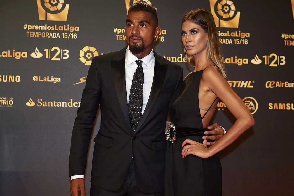 Africa’s Top 5 Most Beautiful Footballer Wives Africa’s Top 5 Most Beautiful Footballer Wives