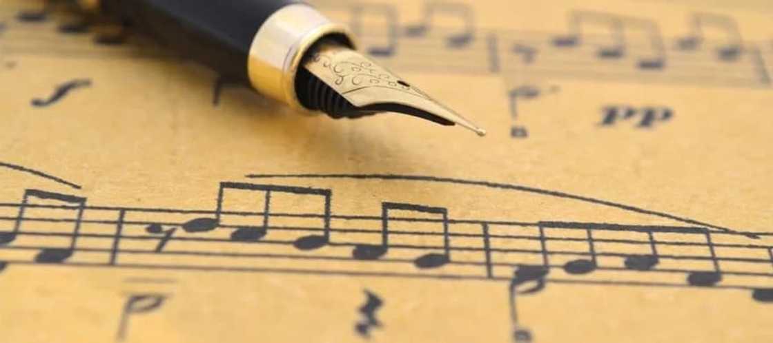 How to write a song for beginners
How to write a song lyrics step by step
How to write cool songs
Gospel song lyrics
Songwriting techniques