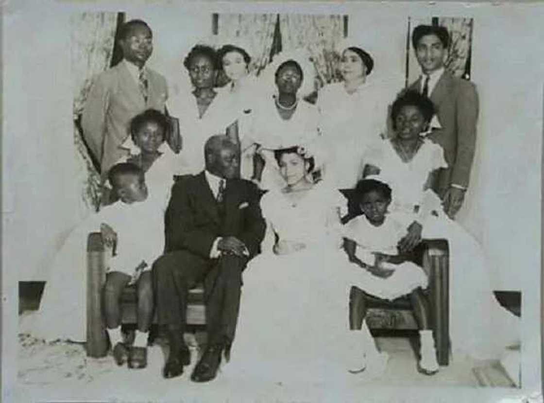 Childhood photos of Akufo-Addo with his family members Childhood photos of Akufo-Addo with his family members