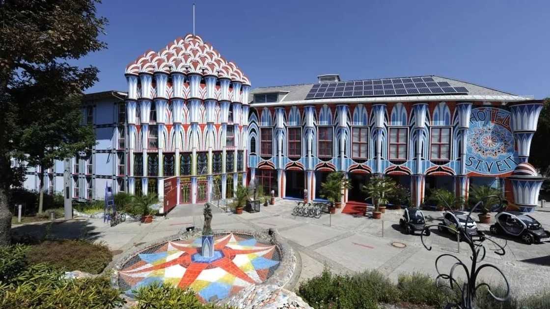 List of cities in Austria
List of biggest cities in Austria
States in Austria List of cities in Austria
List of biggest cities in Austria
States in Austria