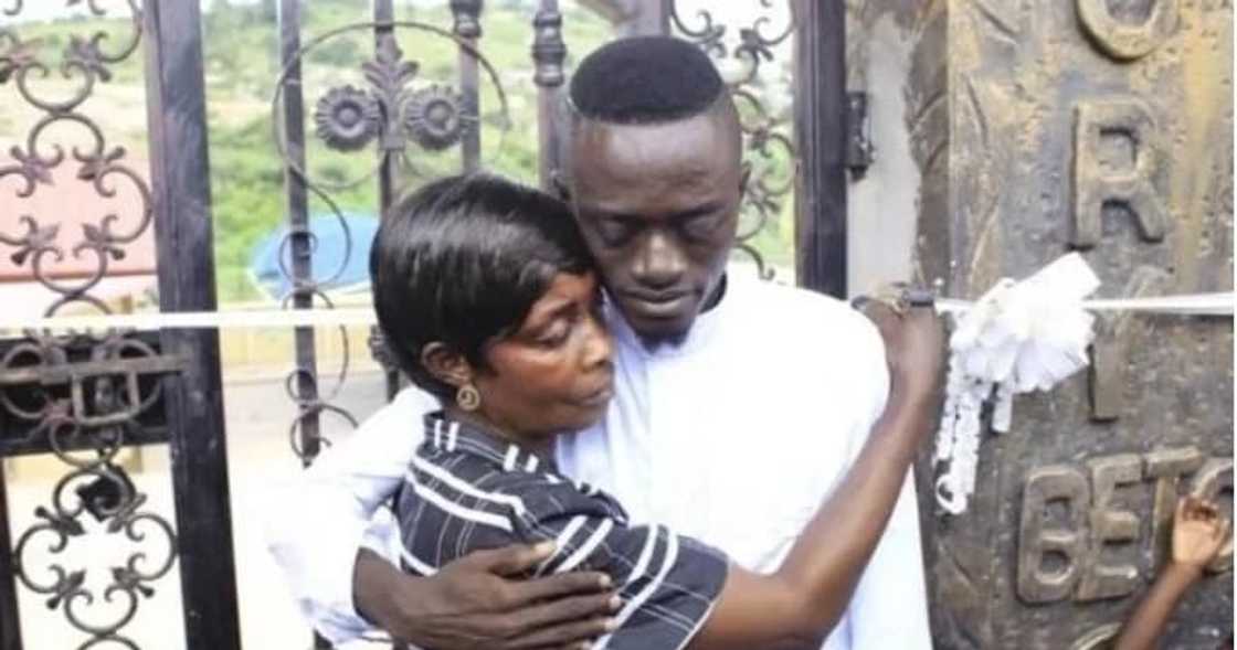 Wild photos of the powerful cars in Lil Win's garage Wild photos of the powerful cars in Lil Win's garage