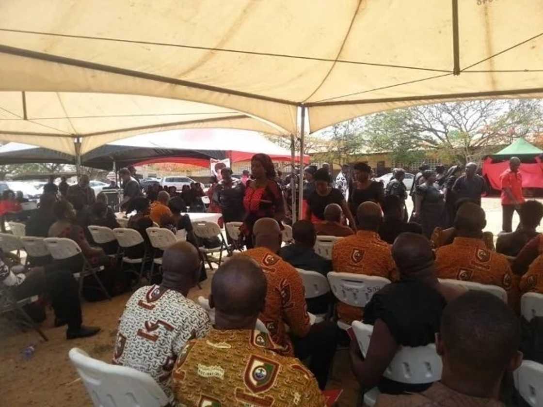 Sad photos from burial of late Ghanaian actress, Gifty Temeng Sad photos from burial of late Ghanaian actress, Gifty Temeng