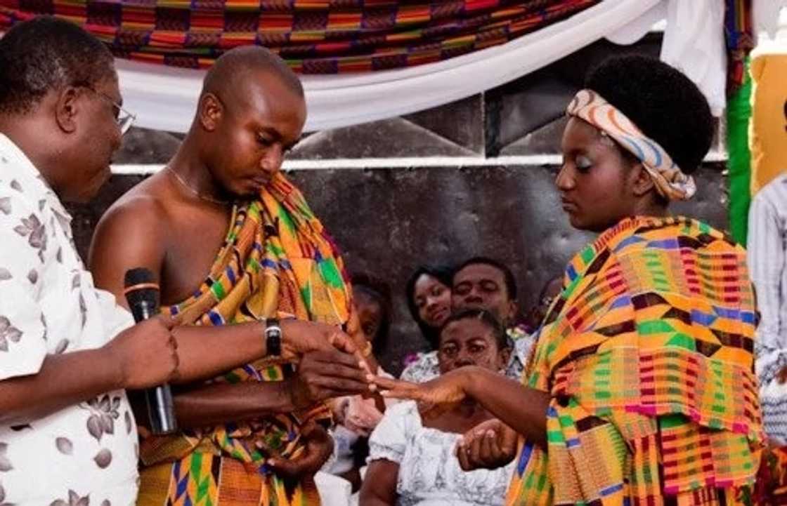 10 Dresses Not To Wear As A Wedding Guest 10 Dresses Not To Wear As A Wedding Guest