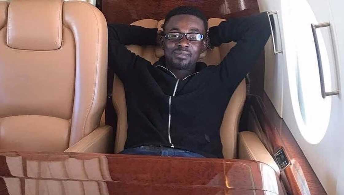 nana appiah mensah fleet of cars
zylofon media boss
zylofon media ceo
rolls-royce car