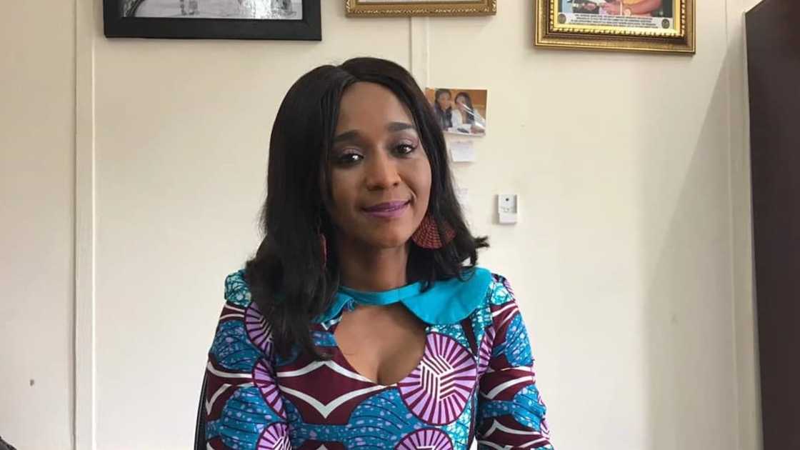 Barbara Asher Ayisi Barbara Asher Ayisi