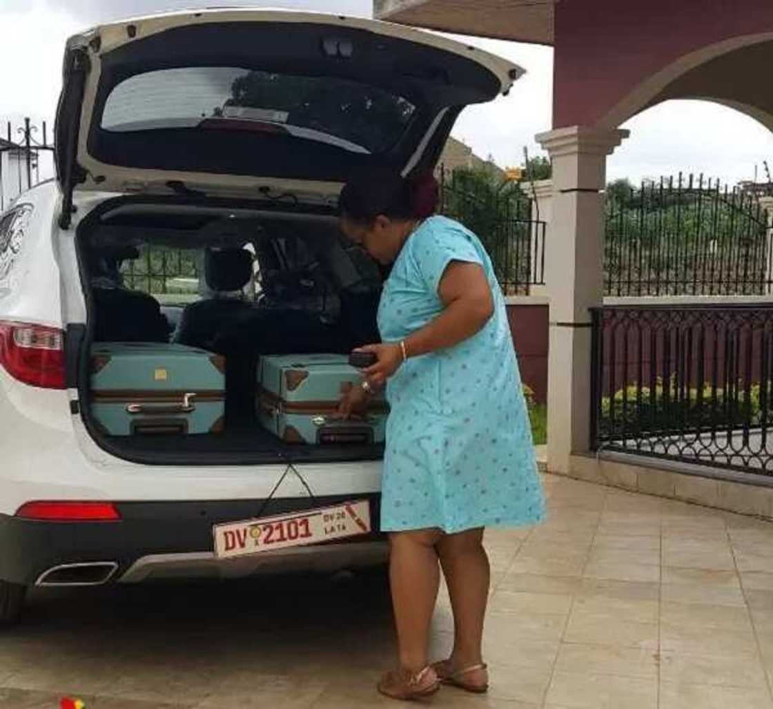 Kumawood's Vivian Jill shows of cars, house Kumawood's Vivian Jill shows of cars, house